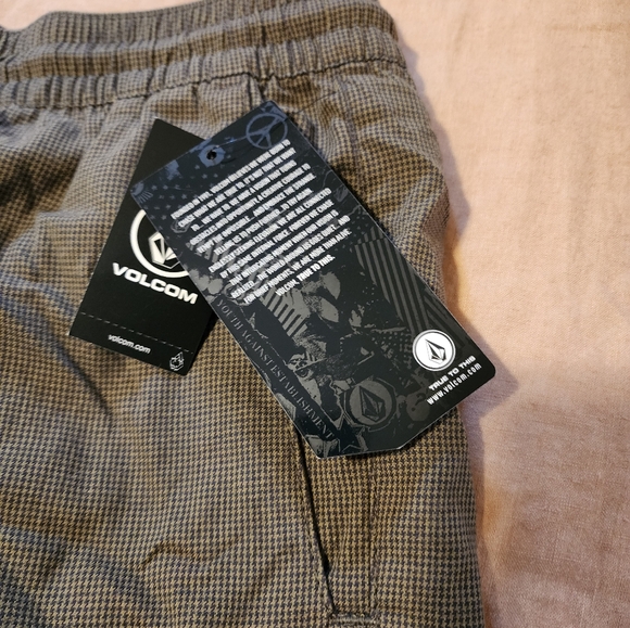 Volcom Frickin Mix EW Short 19 - Picture 4 of 7